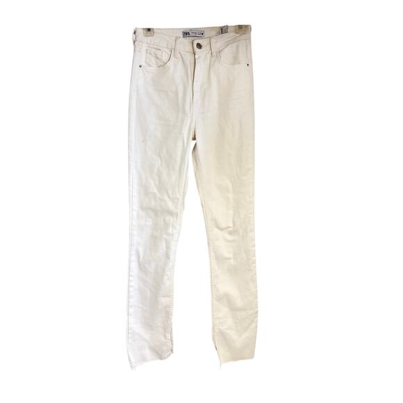 ZARA White Straight Leg Jeans Women’s Size 4 – Raw Frayed Hem – Made in Turkey - Picture 1 of 7